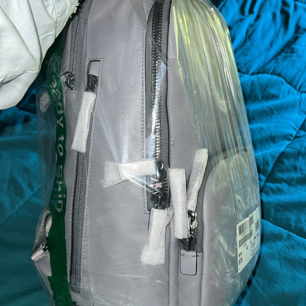 NWT TUMI VOYAGEUR HANNAH BACKPACK PEARL GREY - Picture 13 of 14